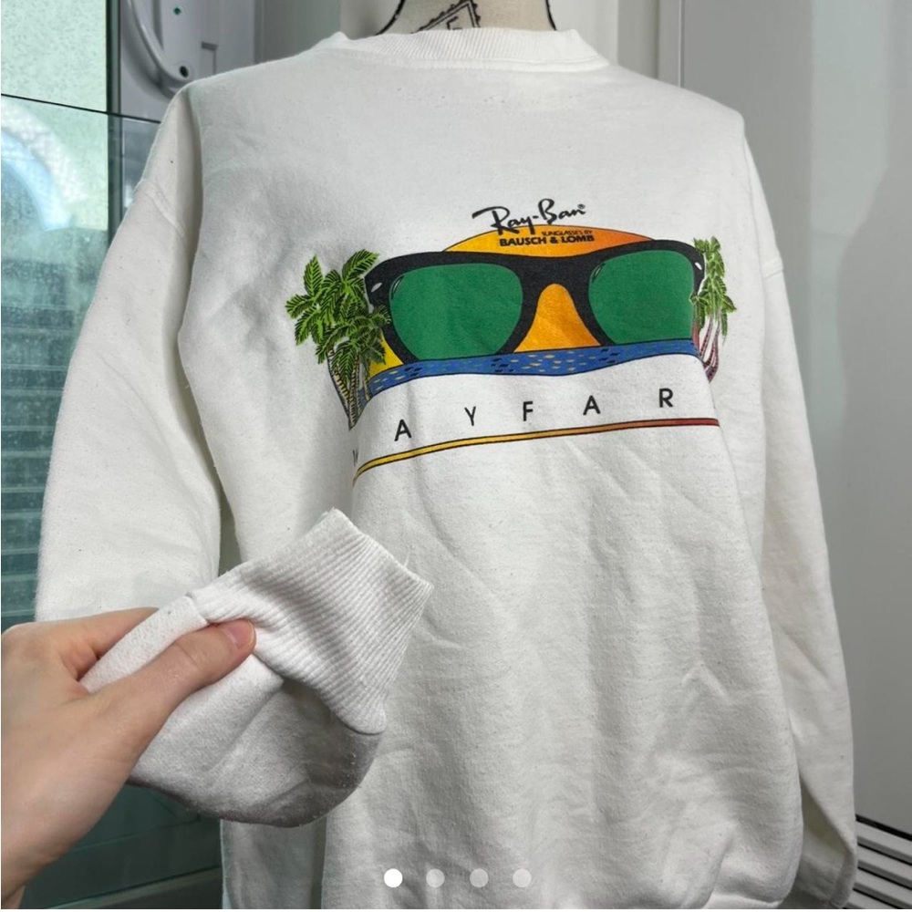 Vintage rayban crewneck